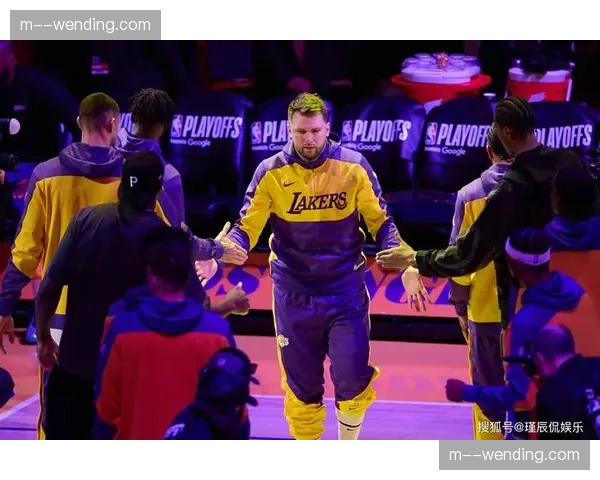 东契奇使用率高达联盟前列 湖人控球后卫负荷管理问题 东契奇使用率高达联盟前列 湖人控球后卫负荷管理问题