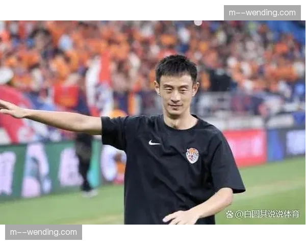 黄政宇高准翼灵活补位 泰山防线需覆盖中卫身后空当